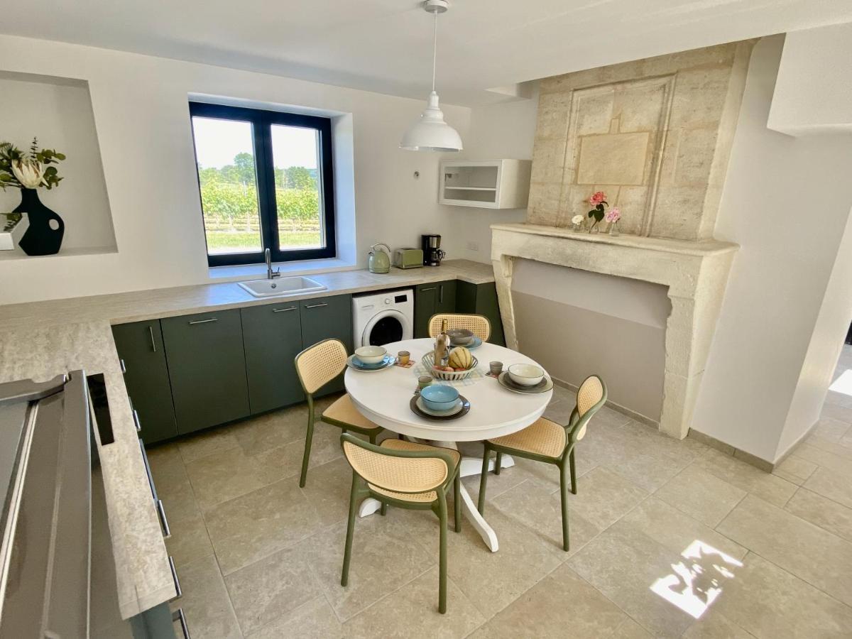 L'eperonnette, Cozy House With Swimming Pool, Surrounded By Vineyard, Near St Emilion Holiday home *