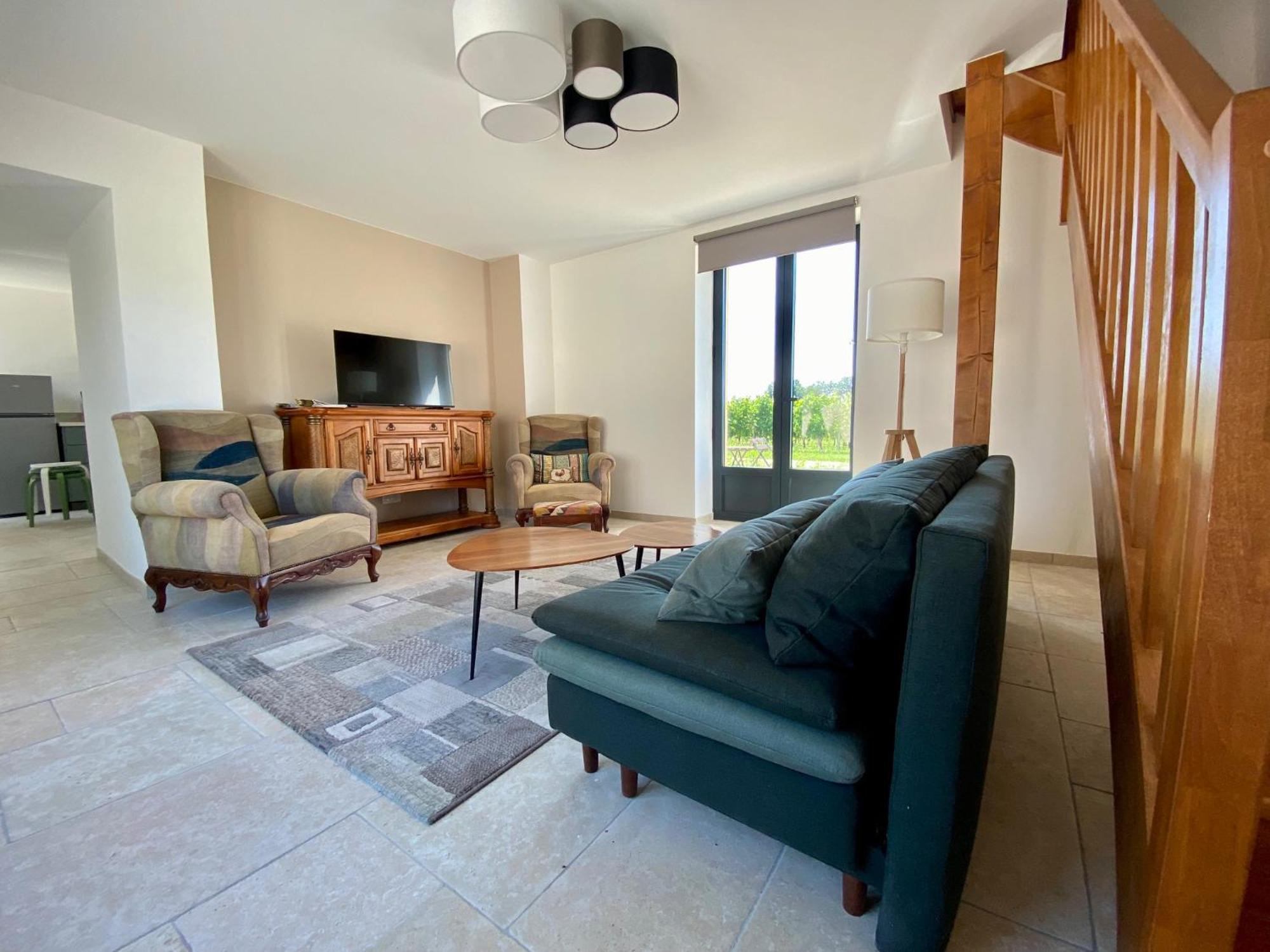 Holiday home L'eperonnette, Cozy House With Swimming Pool, Surrounded By Vineyard, Near St Emilion
